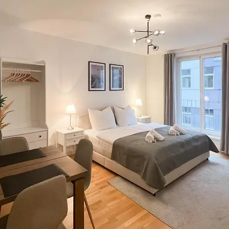 Charming, Modern & Spacious Apartment Vienna Esterno foto