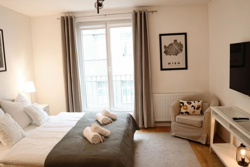 Charming, Modern & Spacious Appartamento *